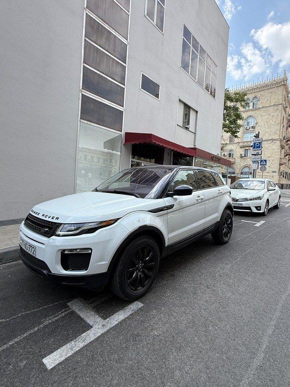 Land Rover RR Evoque, 2.0 L, 2018 il, 235 658 km — Avtomobillər, Bakı (2)