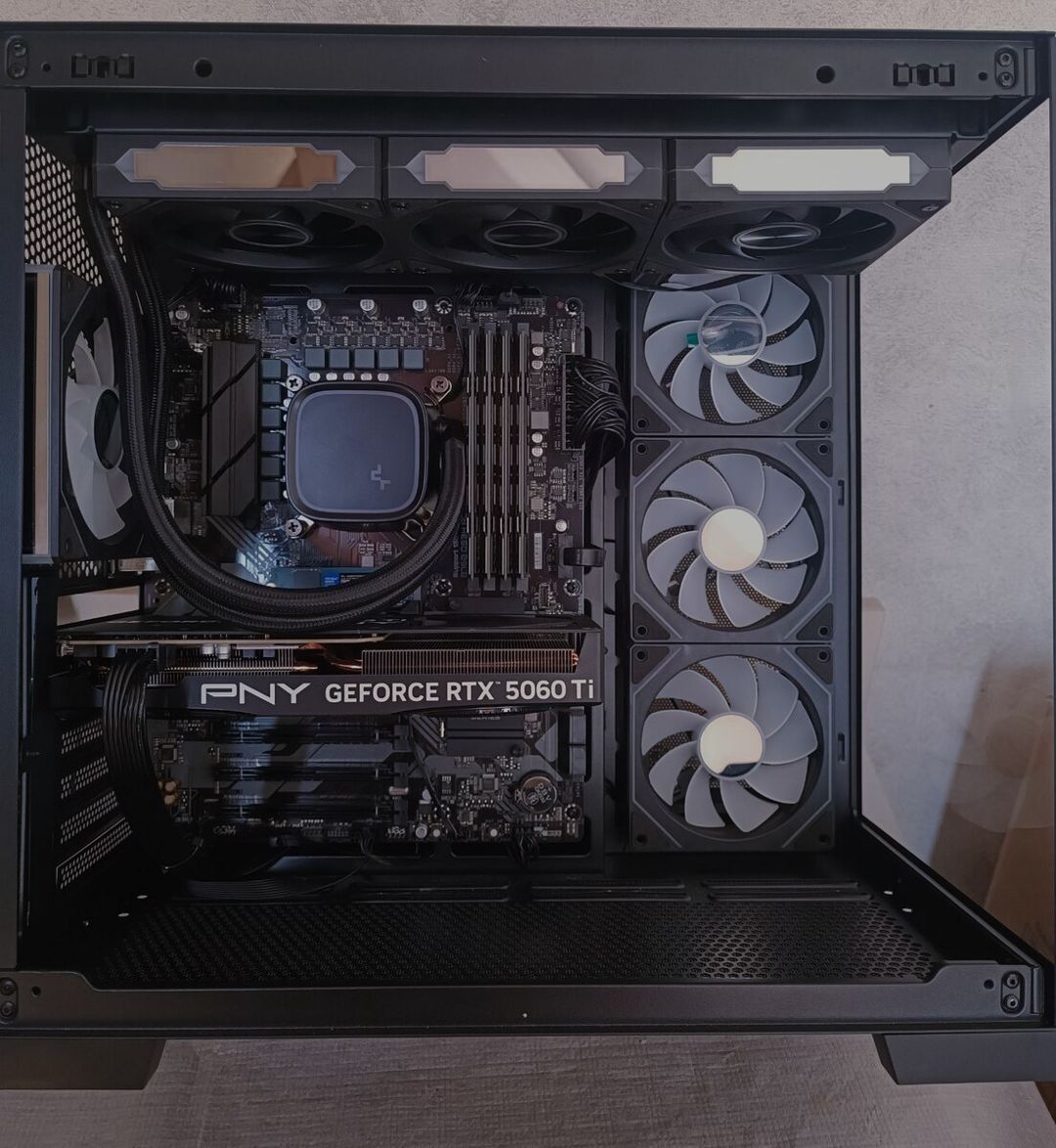 Masaüstü kompüter "Core i9, RTX 5060 TI, RAM 64GB, SSD 1TB" — Masaüstü kompüterlər, Bakı (7)
