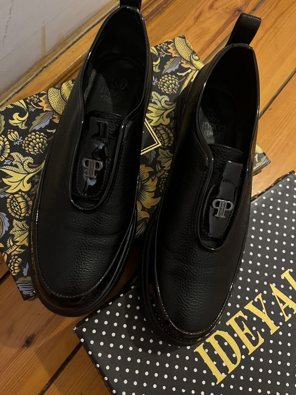 Qadın ayaqqabısı – qara slip-on model Razmer 39 45 azn ə alınıb — Şəxsi əşyalar, Bakı (4)