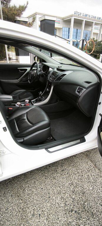 Hyundai Avante, 1.6 L, 2014 il, 258 000 km — Avtomobillər, Göyçay (10)