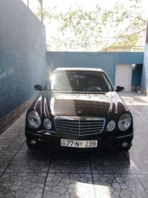 Mercedes E 320, 3.2 L, 2002 il, 324 000 km — Bakı