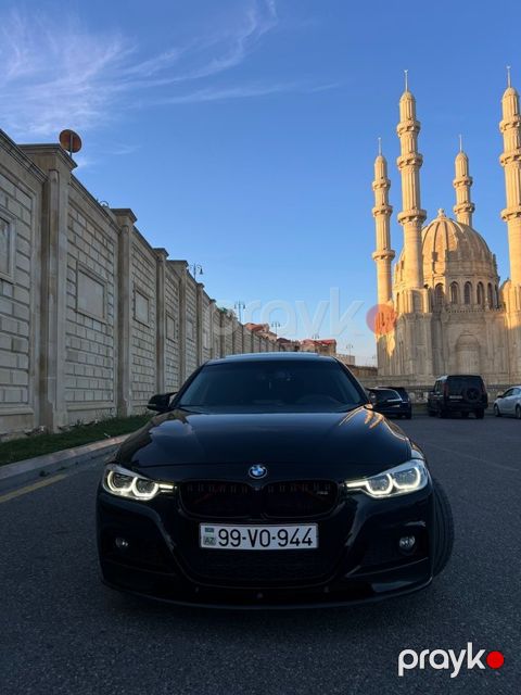 BMW 328, 2.0 L, 2013 il, 230 000 km