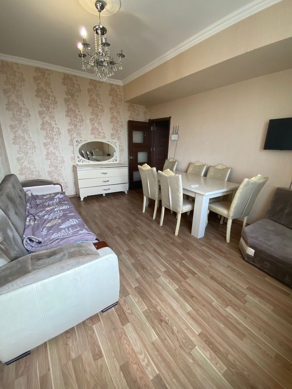 Xirdalan Kristal Abşeron 1 Bazara mektebe tam yaxınlıqda qanuni 2 otaq — Daşınmaz əmlak, Xırdalan (3)