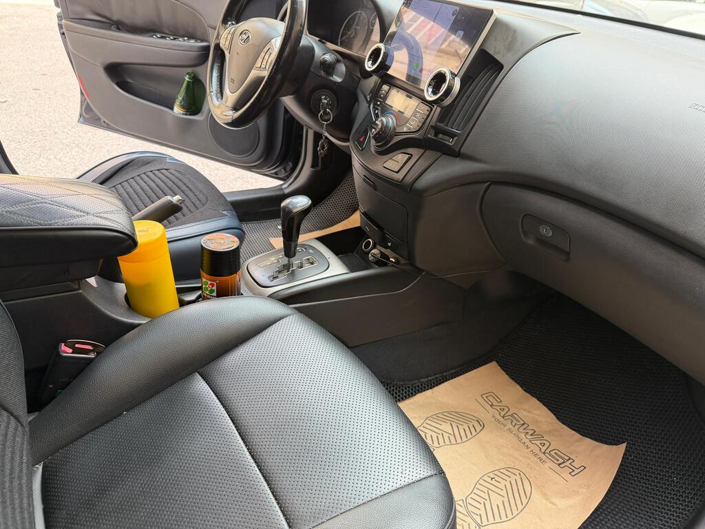 Hyundai i30, 2.0 L, 2008 il, 301 800 km — Avtomobillər, Bakı (8)
