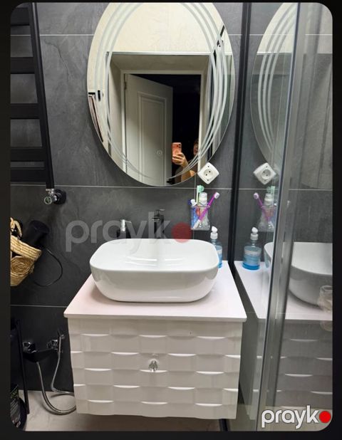 Moydadır dəsti satılır. - Qiymət: 120 AZN - Ölçü: eni 60 sm — Bakı