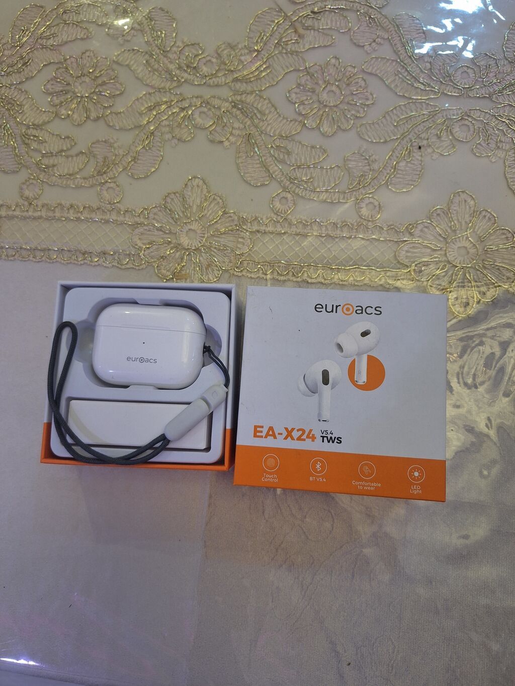 Yeni Simsiz (Bluetooth) Qulaqcıqlar, rəng - Ağ — Qulaqcıqlar, Gəncə (4)