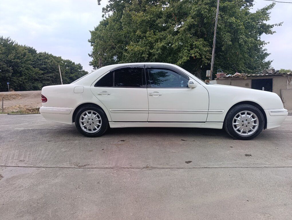 Mercedes E 220, 2.2 L, 2001 il, 235 000 km — Avtomobillər, Masallı (3)
