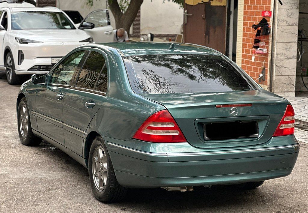 Mercedes C 200, 2.0 L, 2001 il, 254 855 km — Avtomobillər, Bakı (12)