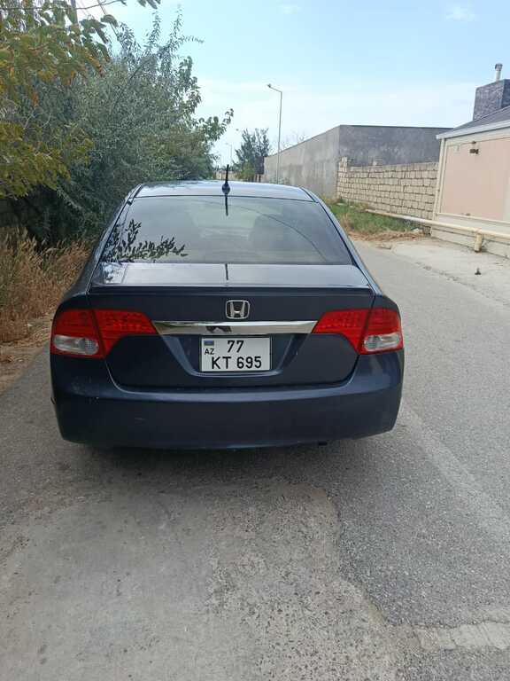 Honda Civic, 1.3 L, 0.9 kWh, 2009 il, 350 000 km — Avtomobillər, Bakı (2)