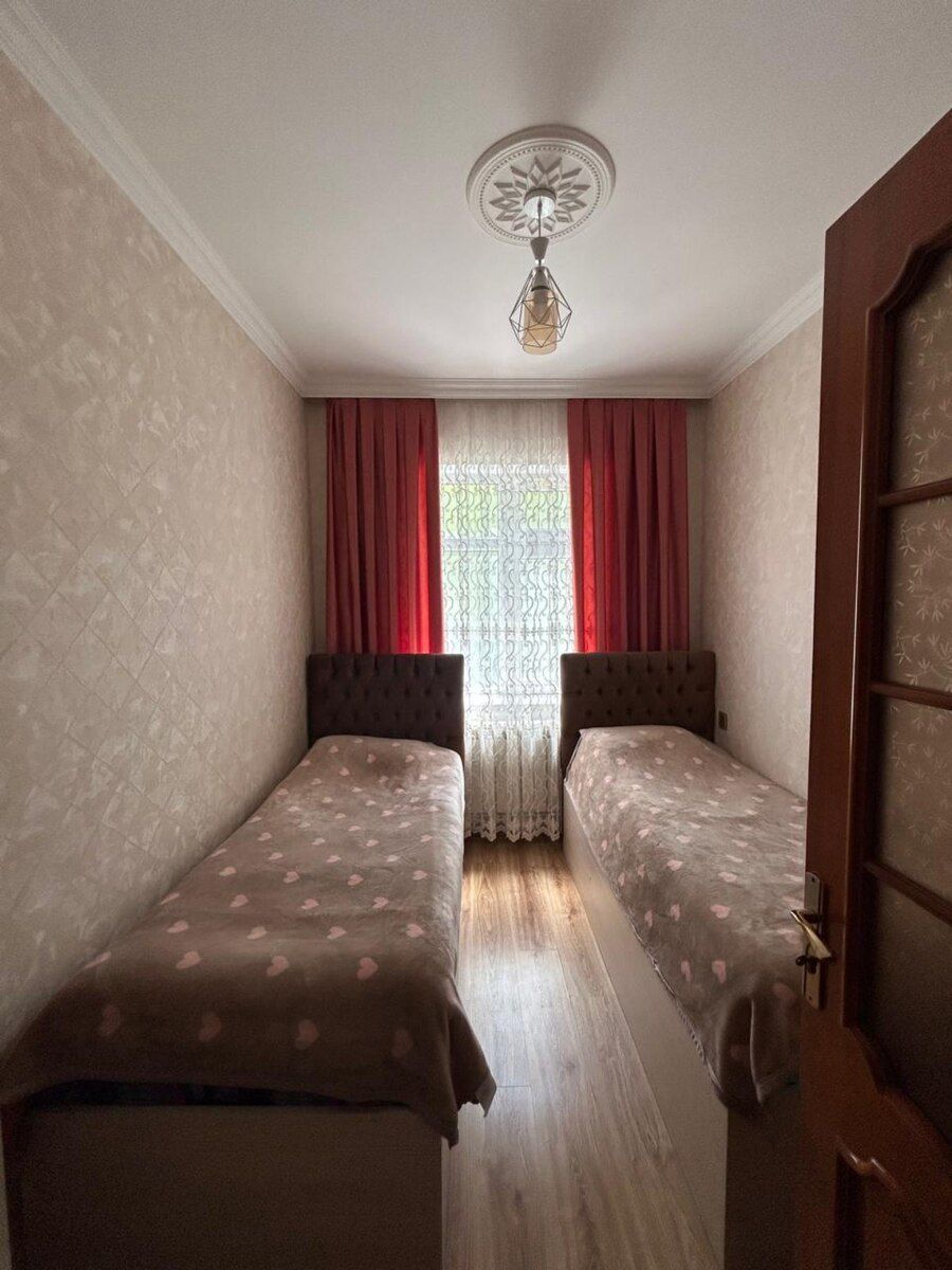 Həyət evi, Bayıl qəs — Ev, villa, Bakı (5)