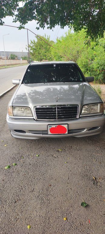 Mercedes C 230, 2.3 L, 1999 il, 299 193 km — Gəncə