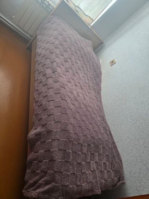 İşlənmiş, Təknəfərlik çarpayı, Bazasız, Matras ilə, Siyirməsiz, Azərbaycan — Sumqayıt