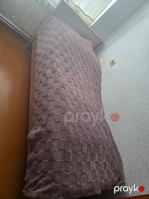 İşlənmiş, Təknəfərlik çarpayı, Bazasız, Matras ilə, Siyirməsiz, Azərbaycan