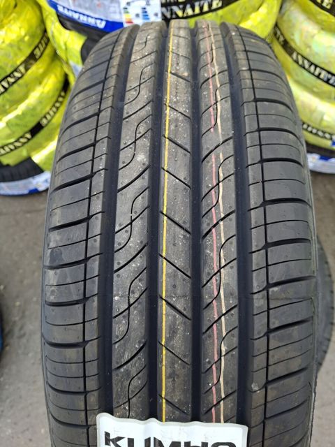 Kumho şinləri 215/65 R16 — Bakı
