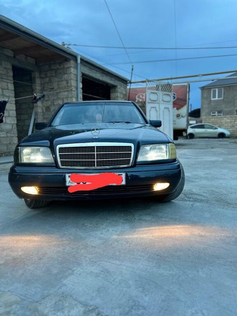 Mercedes C 180, 1.8 L, 1995 il, 450 000 km — Bakı