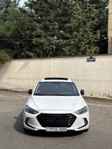 Hyundai Elantra, 2.0 L, 2018 il, 168 981 km — Cars