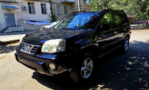 Nissan X-Trail: 2.5 l 2003 il Krossover