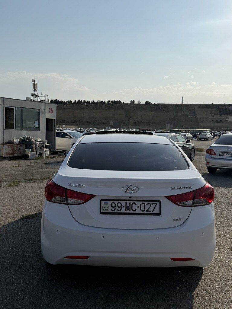 Hyundai Elantra, 1.8 L, 2012 il, 190 539 km — Avtomobillər, Bakı (2)