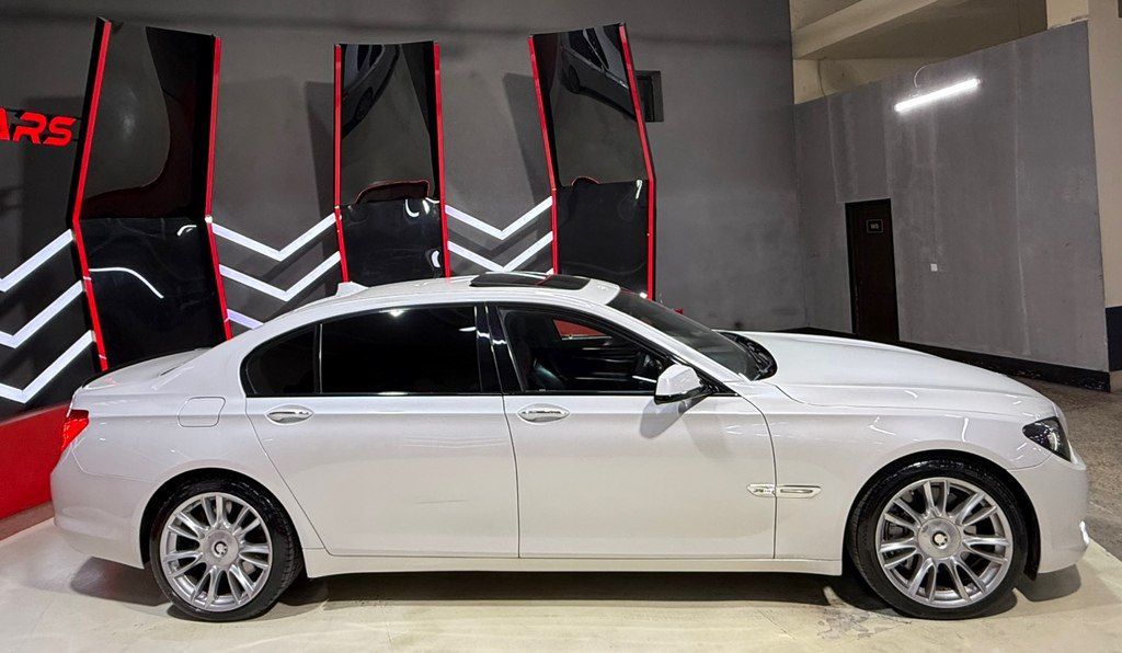 BMW 750, 4.4 L, 2011 il, 244 044 km — Avtomobillər, Sumqayıt (6)