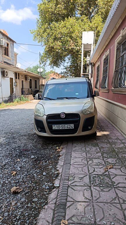 Fiat Doblo, 1.6 L, 2011 il, 137 342 km — Gəncə