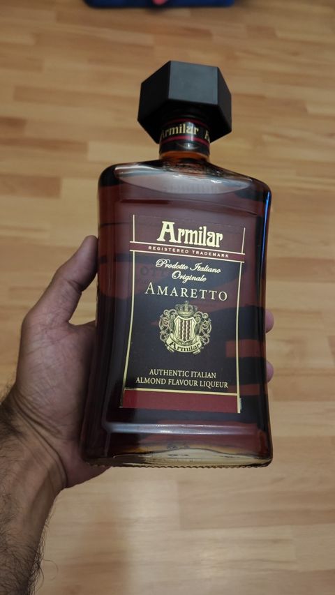 Likyor Armilar Amaretto — Bakı