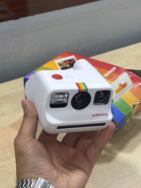 Polaroid Camera — Bakı