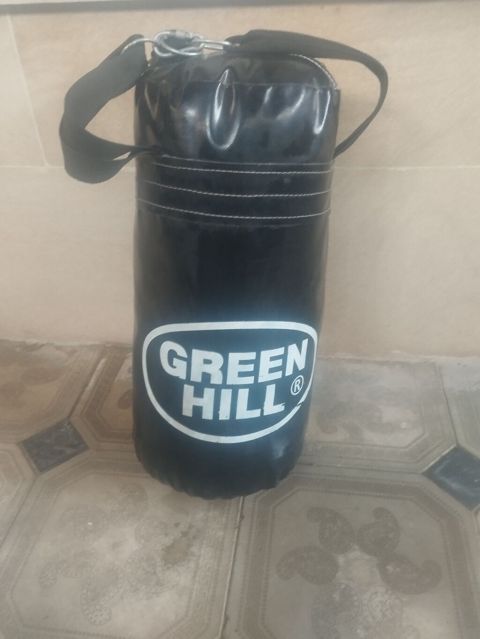Boks və döyüş idmanı üçün dəst - Green Hill asılqanlı boks kisəsi — Xırdalan