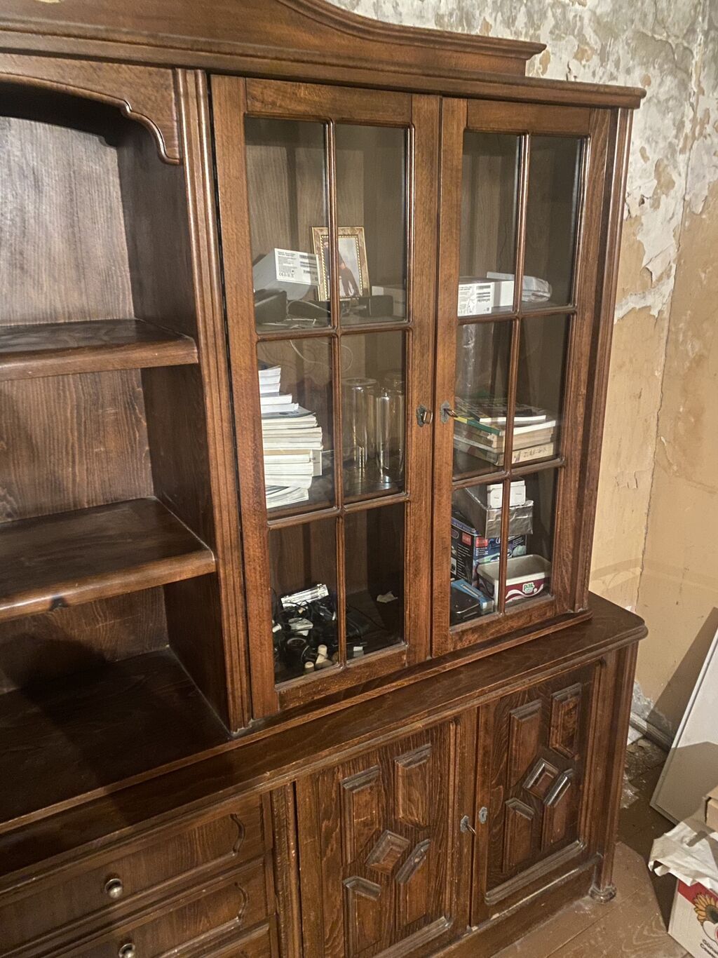 Qonağ otağı üçün mebel. Möhkəm, dözümlü ağac materialındandır. Qırığı — Mebel, Masazır (3)