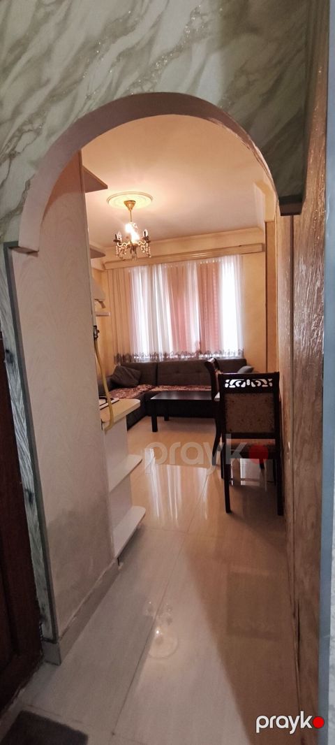 Ev sentyabr 1 boşalır seher saat 10.00. ev xirdalan qənclər səhərciyi