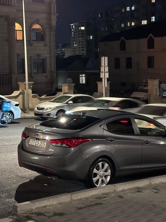 Hyundai Elantra, 1.8 L, 2012 il, 307 200 km — Avtomobillər, Bakı (8)