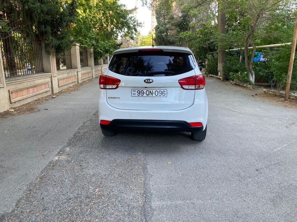 Kia Carens: 1.7 l 2014 il Universal — Avto, Bakı (6)