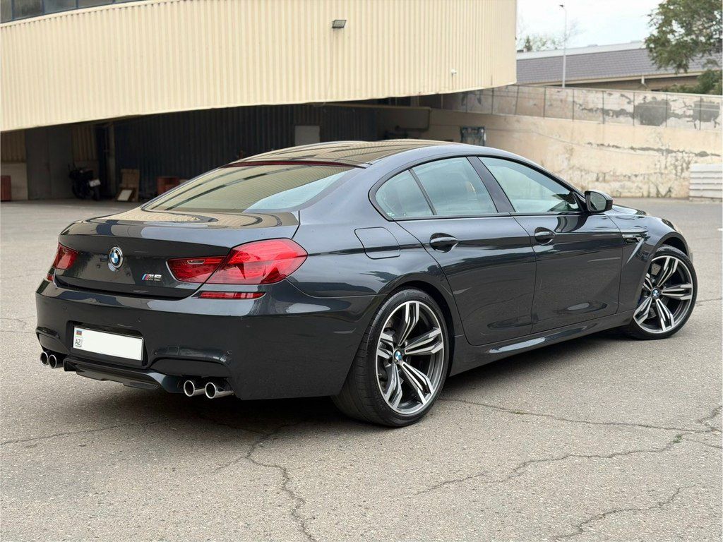 BMW M6, 4.4 L, 2014 il, 118 000 km — Avtomobillər, Bakı (5)