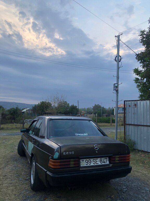Mercedes 190, 2.0 L, 1990 il, 300 000 km — Avtomobillər, Zaqatala (2)