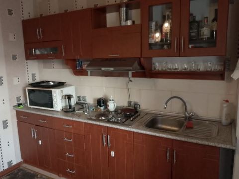 Mətbəx mebeli satılır. Komplektə aşağıdakılar daxildir: - Üst və alt — Кухонная мебель