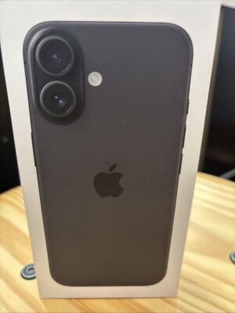 Apple iPhone 16 Black 128GB/8GB — Bakı