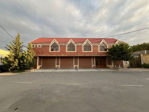 Merdekanda, Teymur Quliyev sanatoriyasina çatmamiş sagda, Baba Eliyev — Bakı