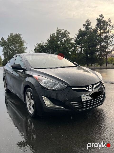 Hyundai Elantra, 1.8 L, 2011 il, 268 000 km