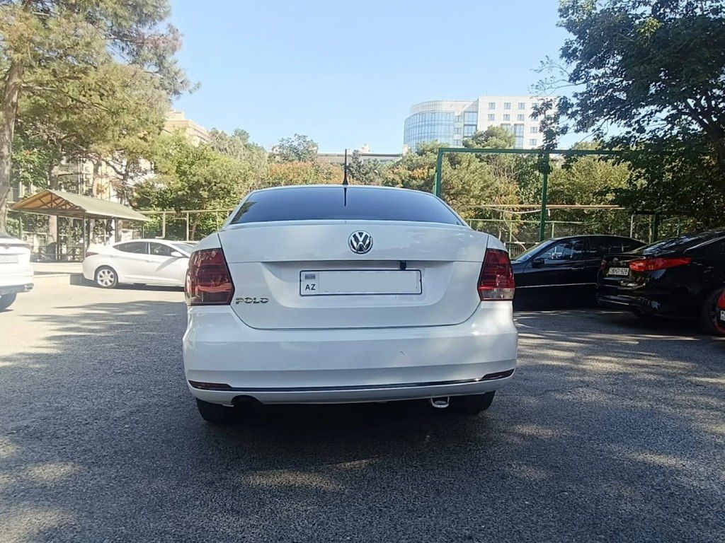 Volkswagen Polo, 1.6 L, 2018 il, 139 000 km — Avtomobillər, Bakı (3)