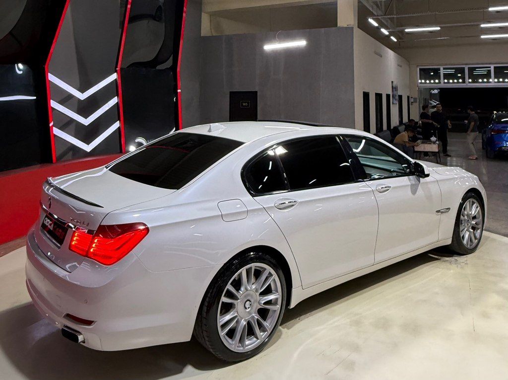 BMW 750, 4.4 L, 2011 il, 244 044 km — Avtomobillər, Sumqayıt (9)