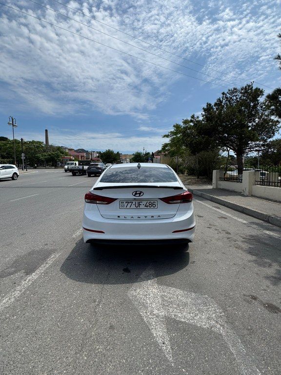 Hyundai Elantra, 1.4 L, 2016 il, 210 824 km — Avtomobillər, Bakı (2)