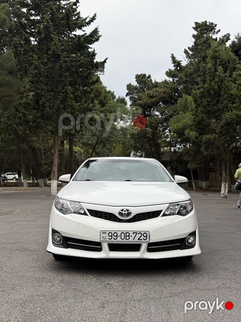 Toyota Camry, 2.5 L, 2014 il, 212 433 km