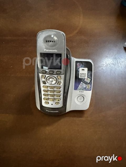 Panasonic KX-TG2050MLS simsiz ev/ofis telefonu və baza stansiyası — Bakı