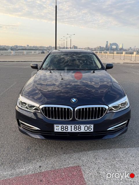 BMW 520d, 2.0 L, 2017 il, 166 000 km