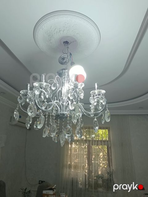 Çılçıraq, 8 lampa — Bakı