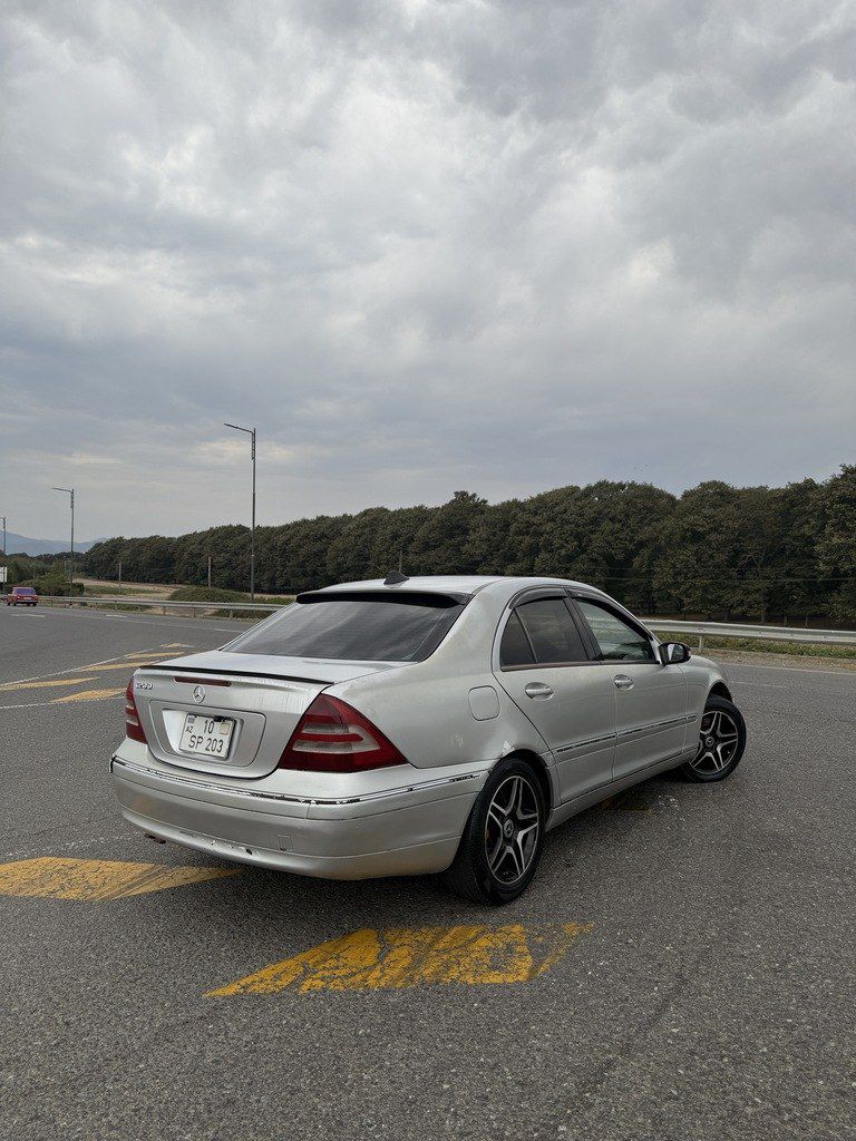 Mercedes C 200, 2.0 L, 2001 il, 358 000 km — Avtomobillər, Bakı (4)