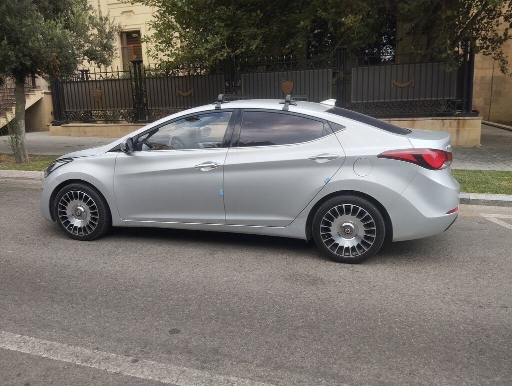 Hyundai Avante: 1.6 l 2015 il Sedan — Avto, Bakı (5)