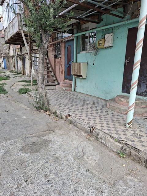 Salam .1 otaqlı addelni xodla həyət evi tələbə qız və oğlanlara — Bakı
