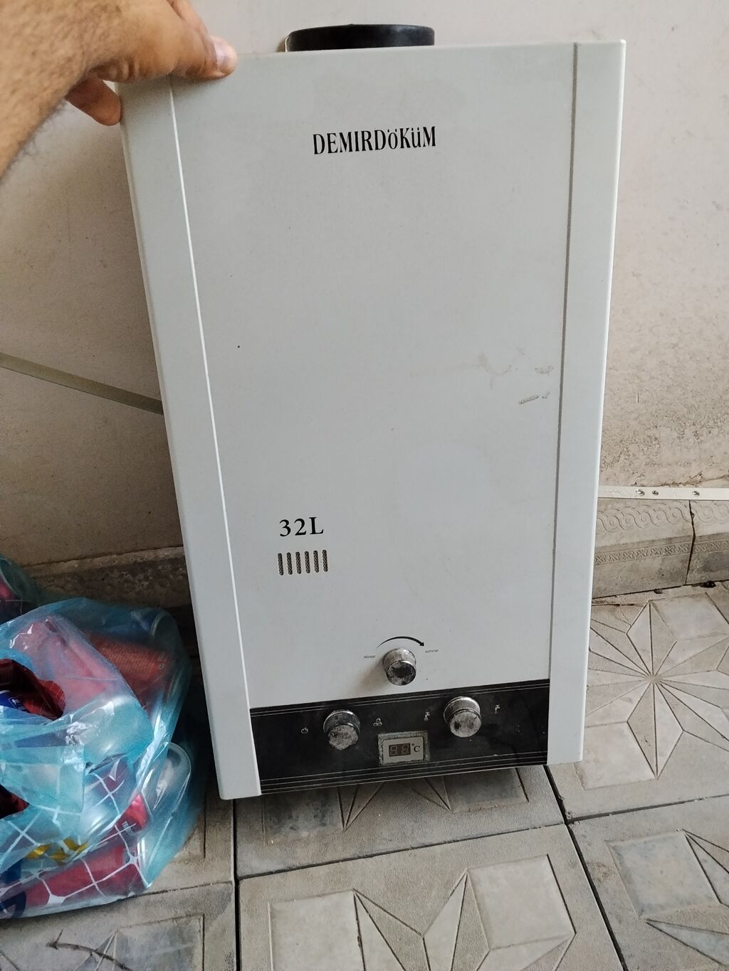 Demirdöküm qazla işləyən su qızdırıcısı (32L) - Brend: Demirdöküm — Elektronika, Bakı (3)