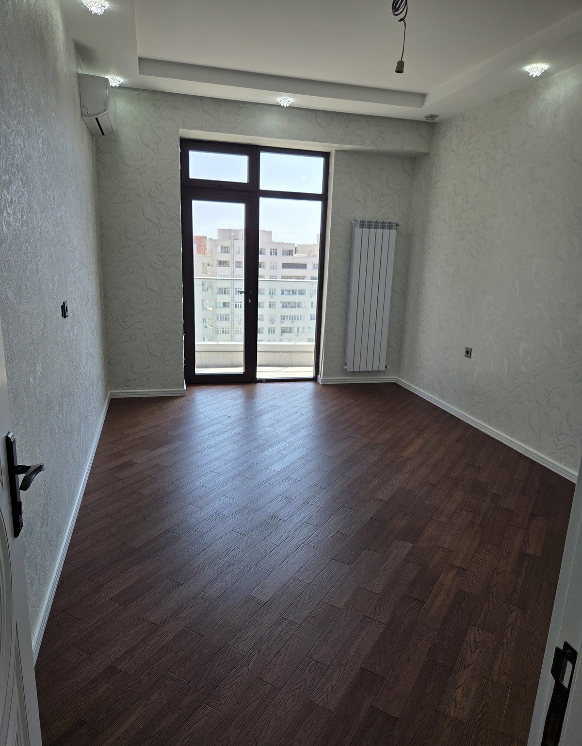 3 otaqlı mənzil 106 m² satılır — Daşınmaz əmlak, Bakı (4)