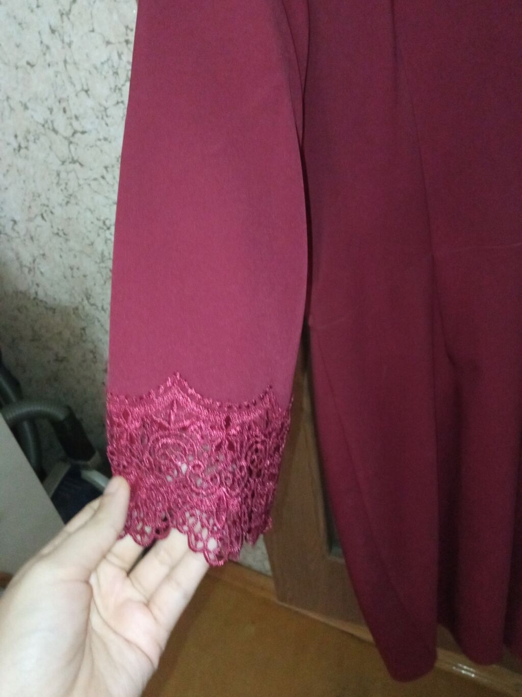 Bordo rəngdə zərif qadın paltarı - Dizayn: Blazer tipli üst hissə — Şəxsi əşyalar, Bakı (3)